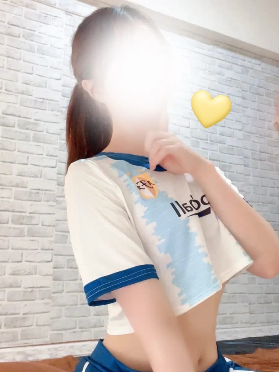 涼宮 せいか プロフィール|福岡 香椎 メンズエステ 『フェアリーセレクション香椎駅店』