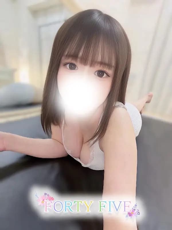 ことみ｜大阪 メンズエステ | FORTY FIVE-フォーティーファイブ-