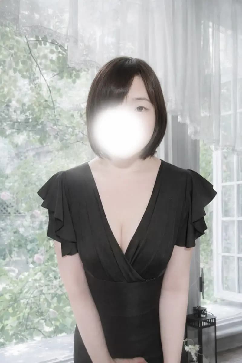 はずき プロフィール｜New Glamorous