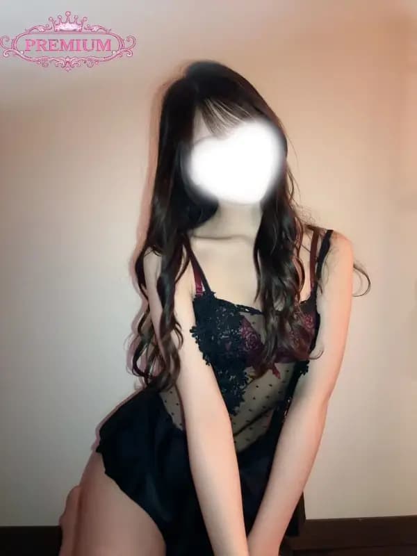 りり プロフィール|小倉 メンズエステ 『ROYAL HAPPINESS』