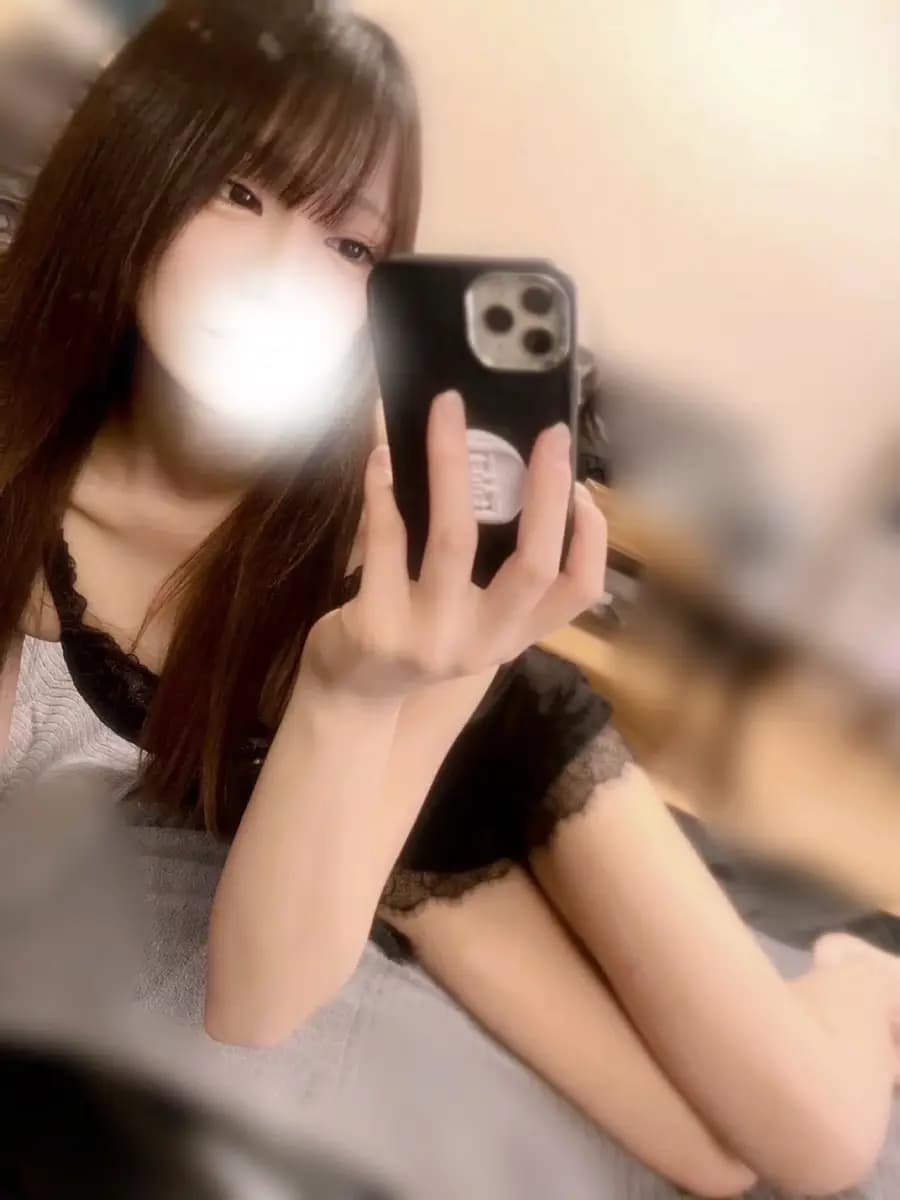 れいさ プロフィール｜群馬県 伊勢崎市 メンズエステ『秘密のとびら』