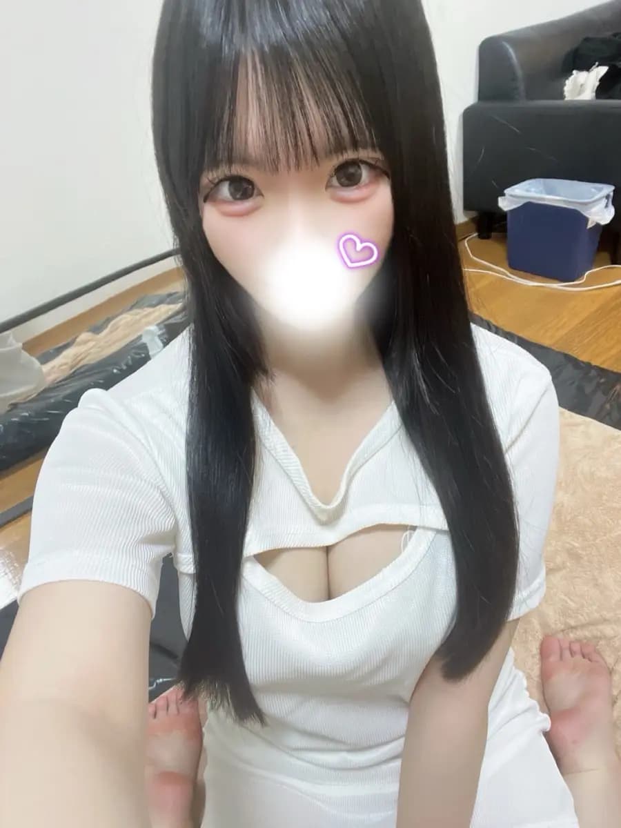 もゆ プロフィール｜群馬県 伊勢崎市 メンズエステ『秘密のとびら』