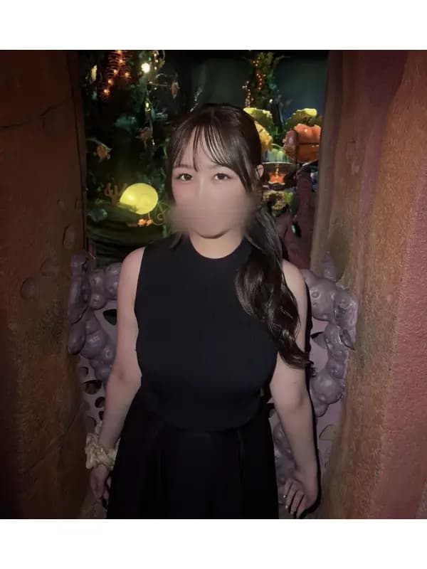 まりなさんのプロフィール|相模大野 メンズエステ|ホールインワン