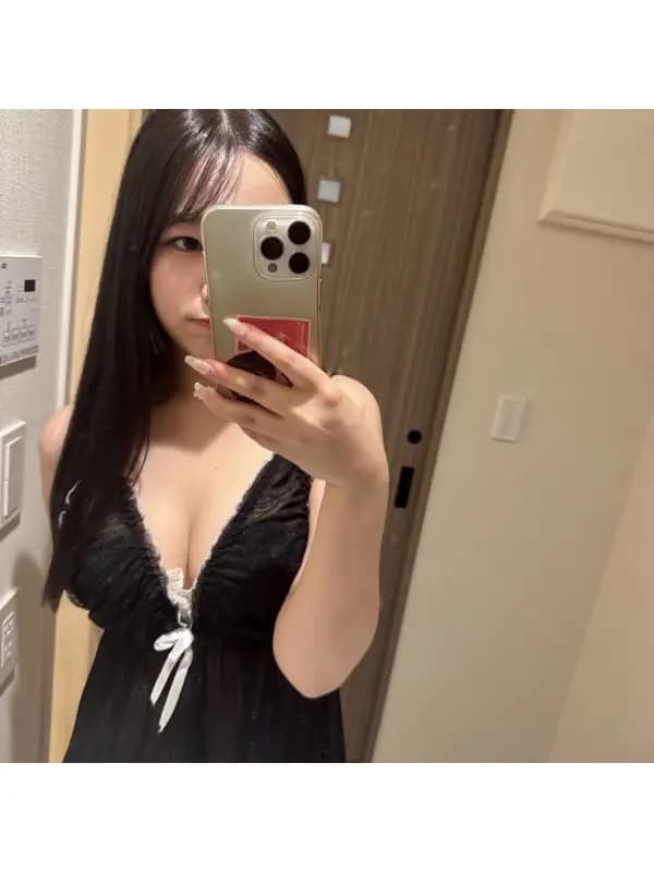 まりなさんのプロフィール|相模大野 メンズエステ|ホールインワン