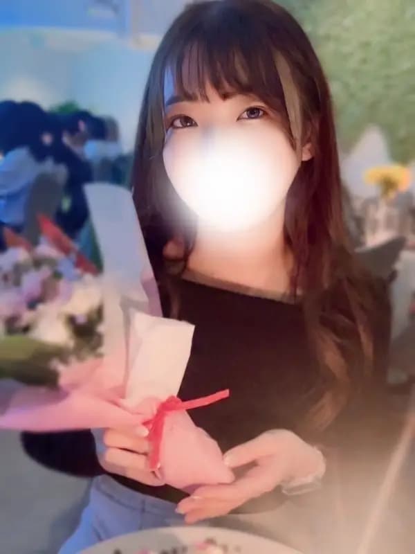 ゆいさんのプロフィール|相模大野 メンズエステ|ホールインワン