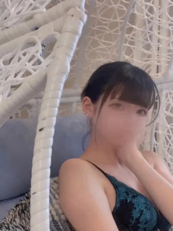 うららさんのプロフィール｜二子玉川 メンズエステ｜ハニーアイス