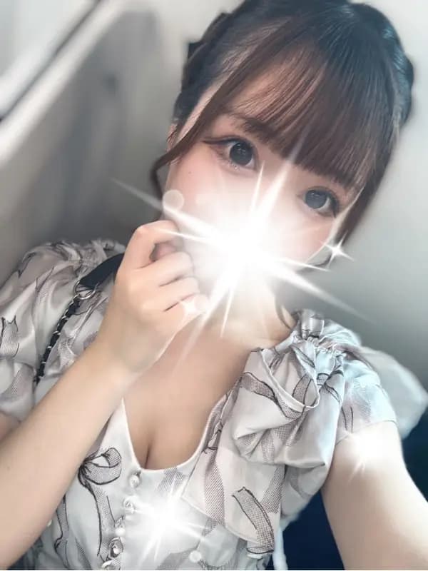 りなさんのプロフィール｜二子玉川 メンズエステ｜ハニーアイス