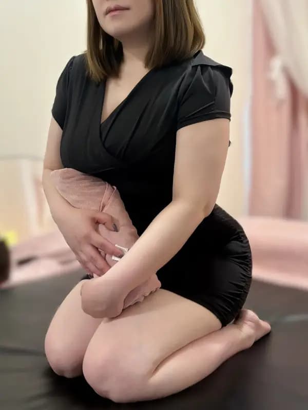 真夜のご紹介│大阪日本橋・谷九 メンエス 貴婦人倶楽部