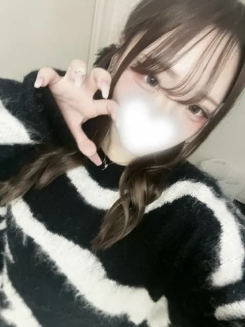 紬美（つぐみ）Aランクさんのプロフィール｜小倉・メンズエステ｜Reilly