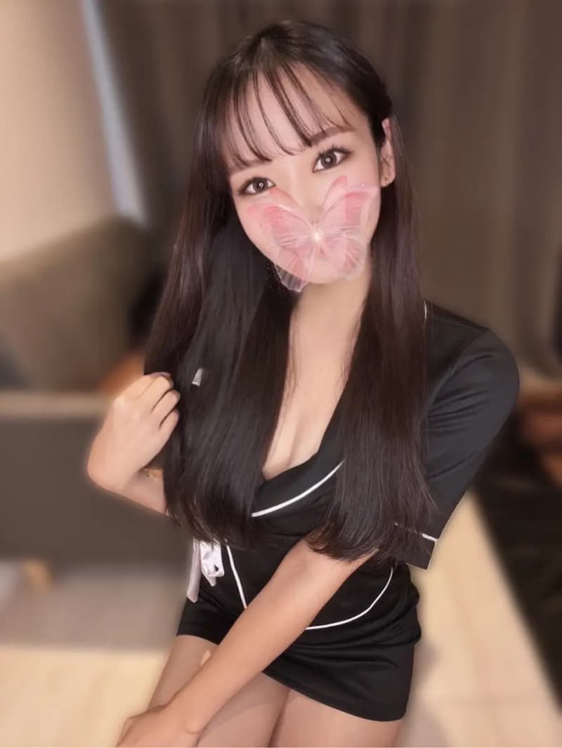 美波ゆい