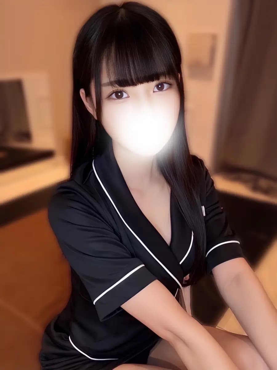 夏目ここ プロフィール｜神奈川 武蔵小杉 メンズエステ『LUXENTIQUE—ラグザンティーク』