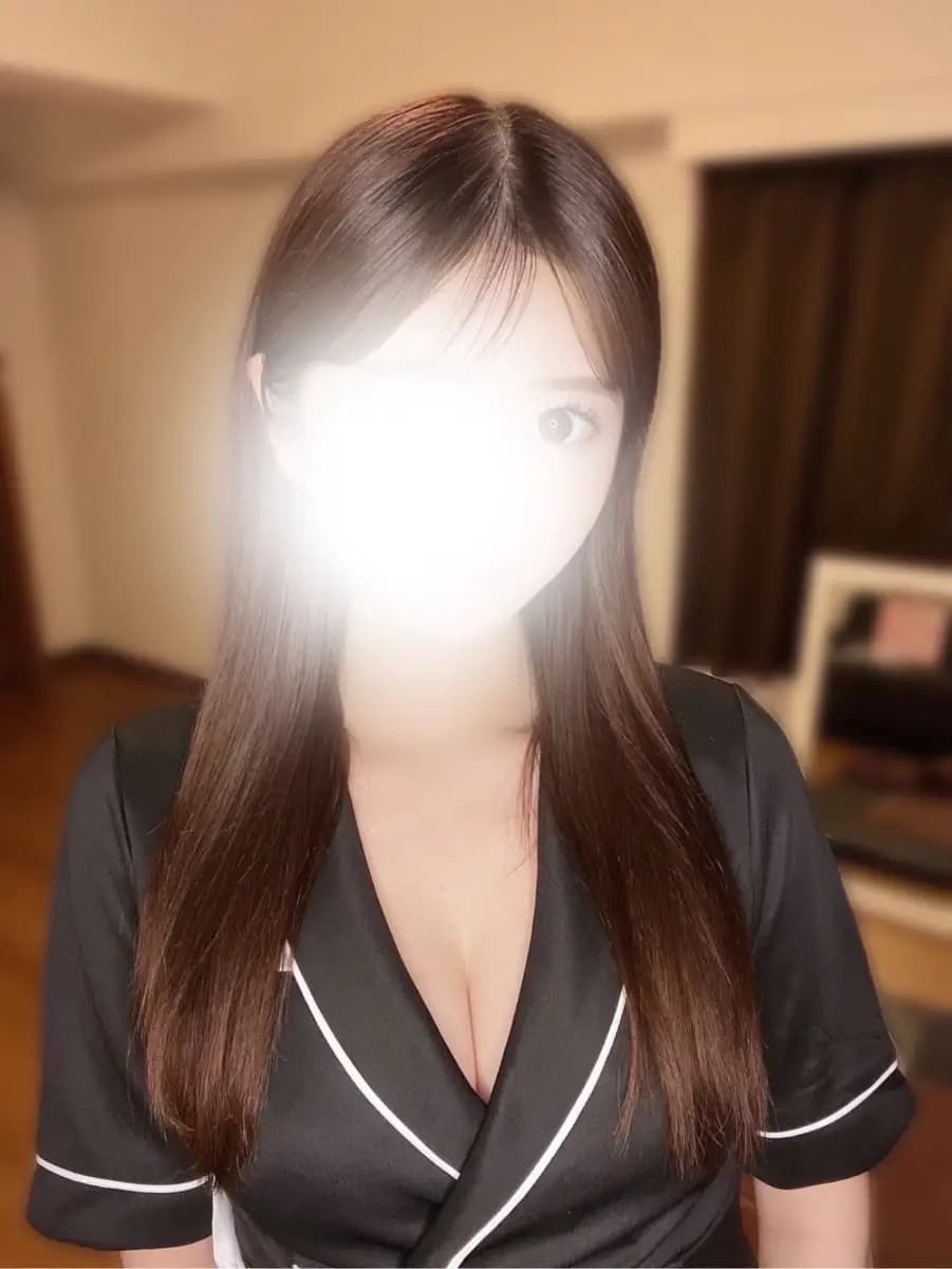 二宮あや プロフィール|神奈川 武蔵小杉 メンズエステ『LUXENTIQUE—ラグザンティーク』