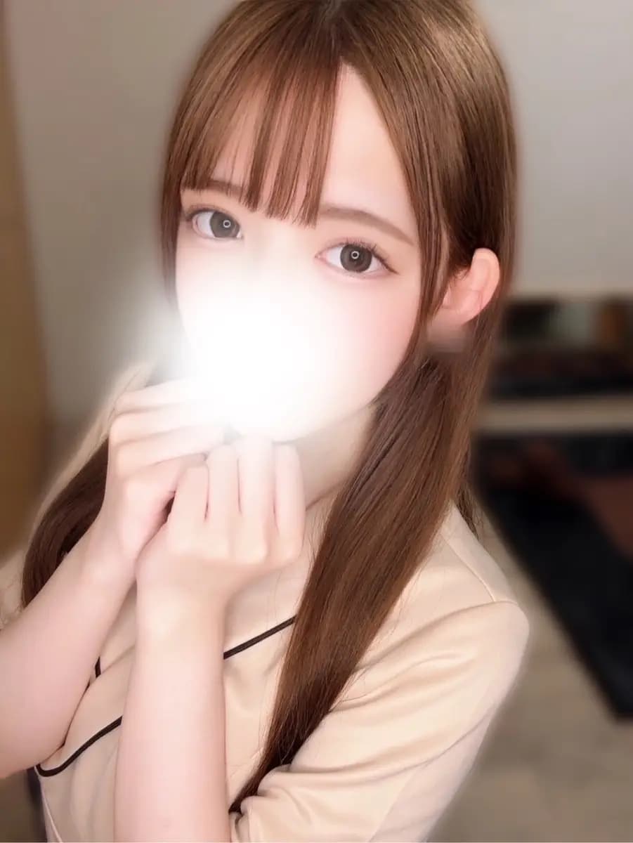 星野もな プロフィール|神奈川 武蔵小杉 メンズエステ『LUXENTIQUE—ラグザンティーク』