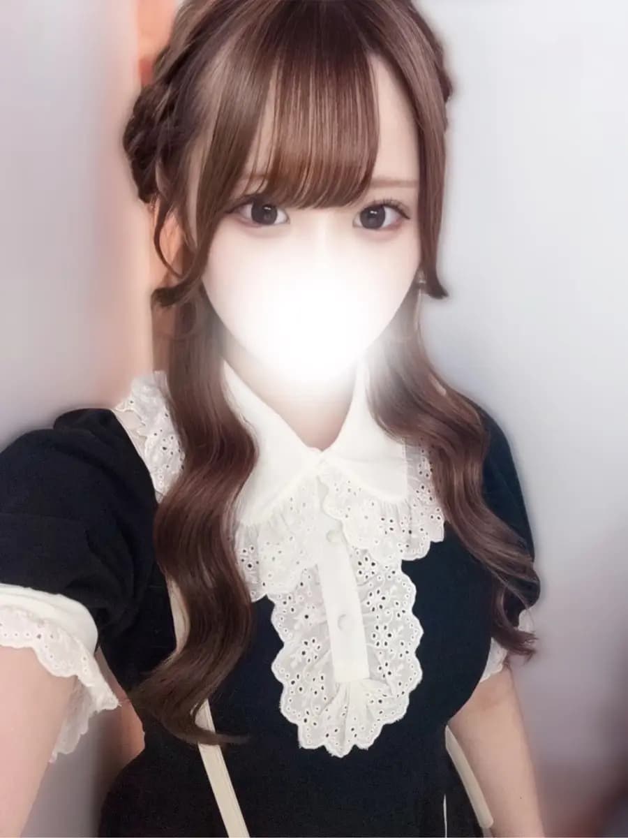 若葉もか プロフィール|神奈川 武蔵小杉 メンズエステ『LUXENTIQUE—ラグザンティーク』
