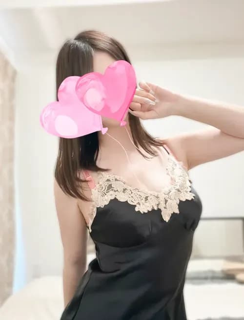 天使ゆい〜綺麗で可愛い | セラピスト一覧 | 京都メンズエステ フェアリーベイ 京都駅5分 完全個室&オイルマッサージ 初回割あり