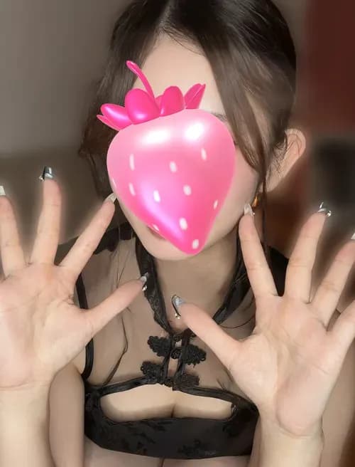 天使ゆい〜綺麗で可愛い | セラピスト一覧 | 京都メンズエステ フェアリーベイ 京都駅5分 完全個室&オイルマッサージ 初回割あり