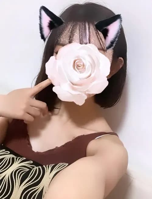 るな | セラピスト一覧 | 京都メンズエステ フェアリーベイ 京都駅5分 完全個室＆オイルマッサージ 初回割あり
