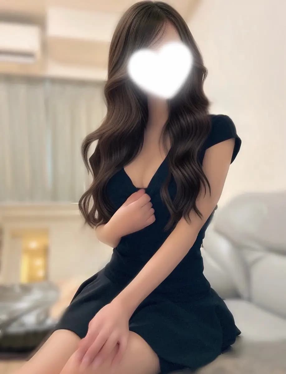 成瀬えま プロフィール｜神奈川県 藤沢、湘南台 メンエス『Minuet（ミヌエット）』
