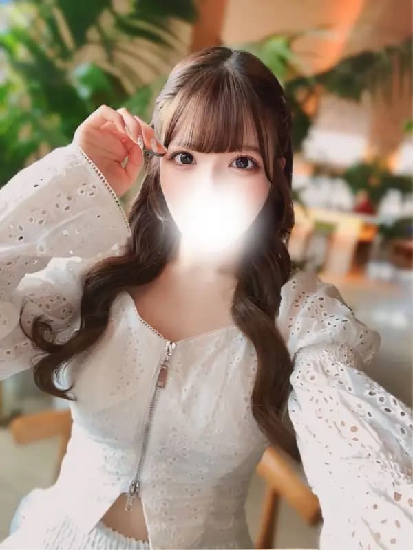 桐谷　えれなさんのプロフィール｜練馬・所沢 メンズエステ｜ぽてち