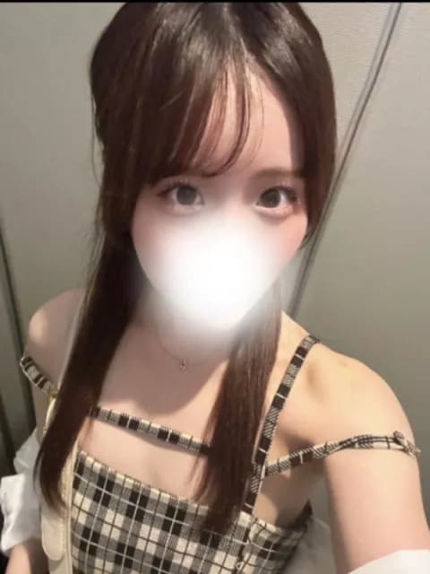 ひなさんのプロフィール｜大阪・メンズエステ｜belle femme(ベルファーム)