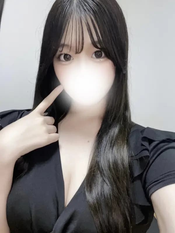 りなさんのプロフィール|越谷メンズエステ|RedRibbon(レッドリボン)越谷