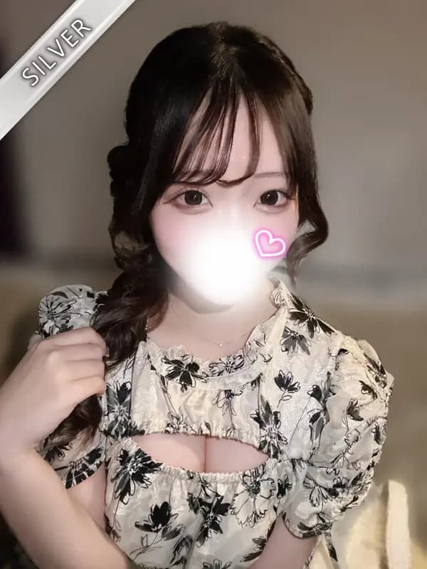 みる(SILVER)さんのプロフィール｜中野メンズエステ｜中野NAMEX SPA