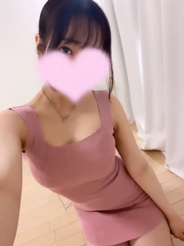 ももなさんのプロフィール｜越谷メンズエステ｜RedRibbon（レッドリボン）越谷