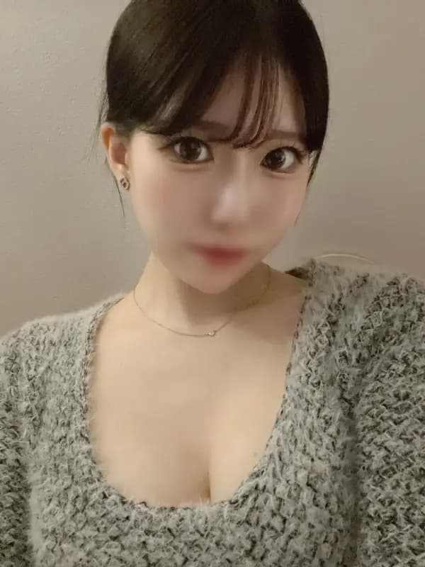 ももかさんのプロフィール|越谷メンズエステ|RedRibbon(レッドリボン)越谷