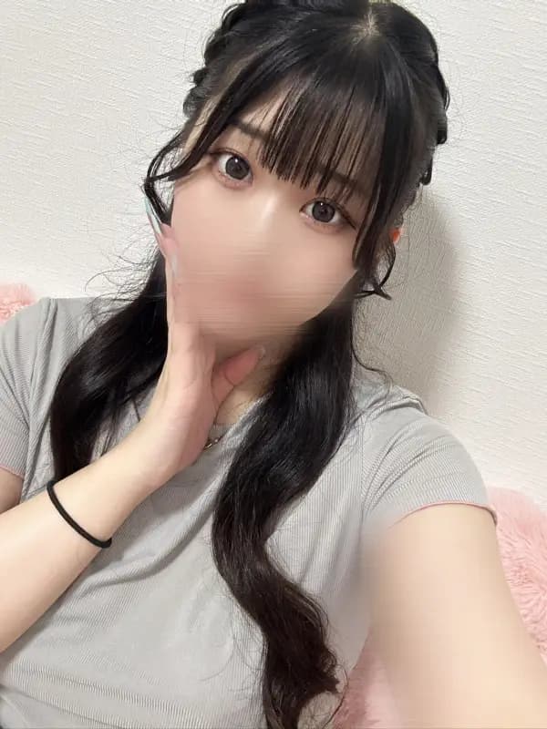 えなさんのプロフィール|越谷メンズエステ|RedRibbon(レッドリボン)越谷