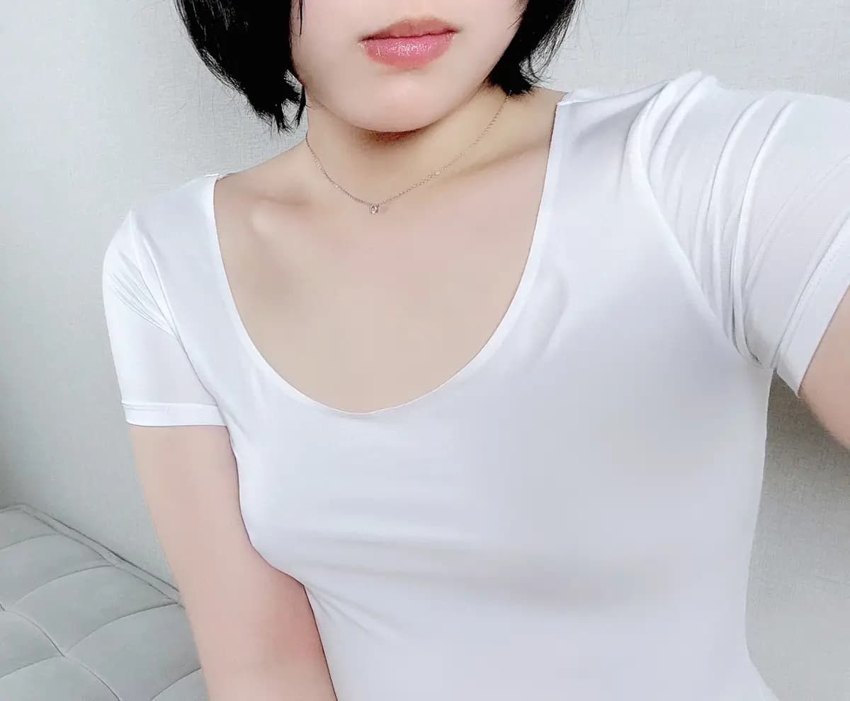 麦(むぎ) プロフィール|奈良 メンズエステ 『白シャツと彼女「しろかの」』