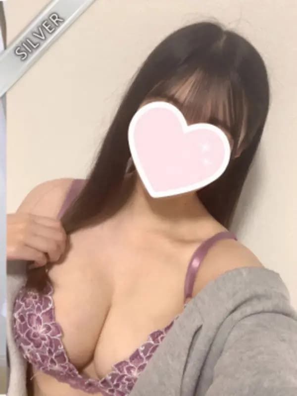 なほ(SILVER)さんのプロフィール|豊橋 豊田 メンズエステ|レッドリボン豊橋 豊田