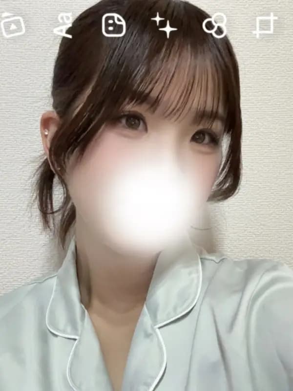 川辺こはる
