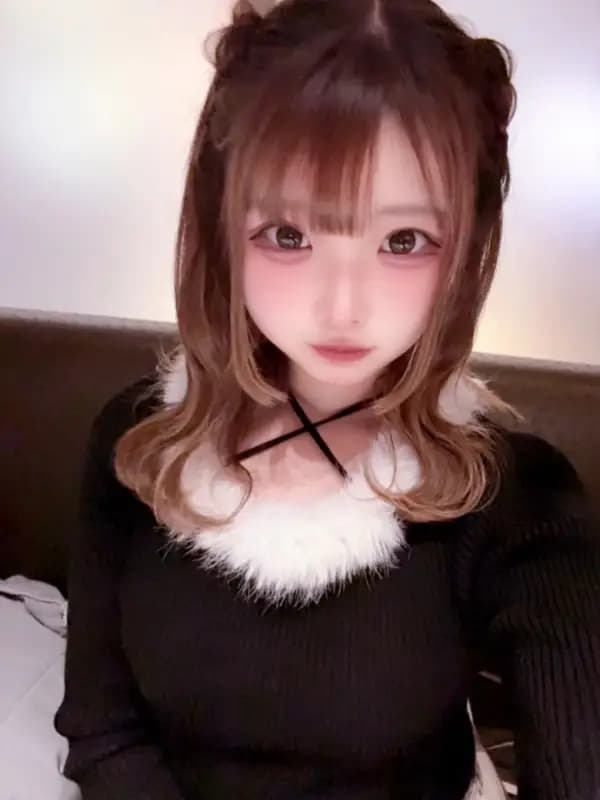 藤井りさ（ふじい）