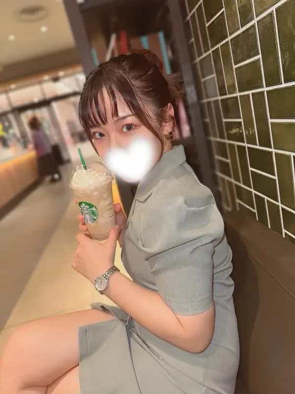 岡崎れなさんのプロフィール|久米川・国分寺 メンズエステ|国分寺・久米川メンズエステ Tequila〜テキーラ〜