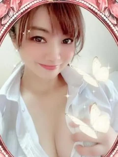 成宮みゆ