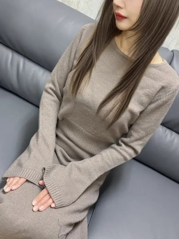 亜希菜(あきな)プロフィール|浜松メンズエステ『エミアス〜Third Stage〜』