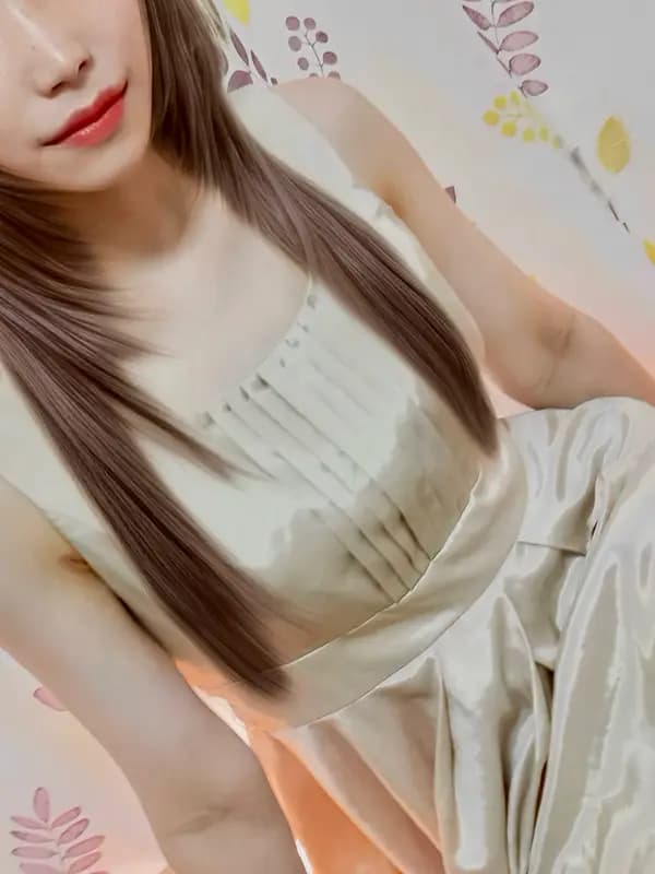 奈瑠（なる）プロフィール｜浜松メンズエステ『エミアス〜Third Stage〜』