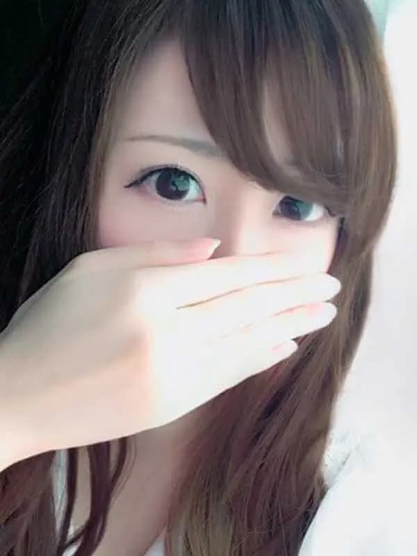 綾瀬 プロフィール｜福岡 博多メンズエステ『博多モエリー』