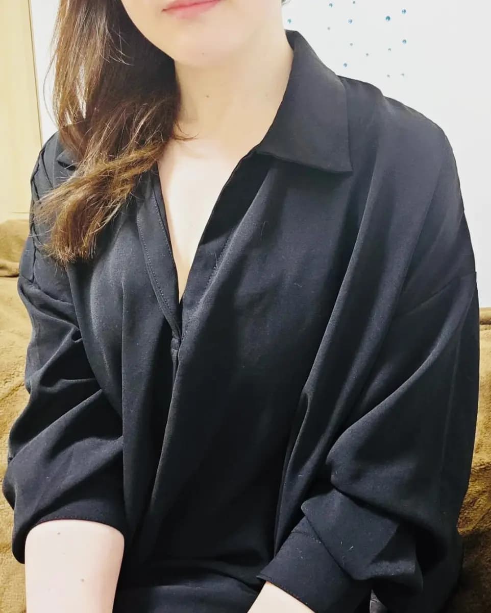 林　夫人プロフィール｜広島県 広島市 メンズエステ『メンズアロマ広島人妻さん』