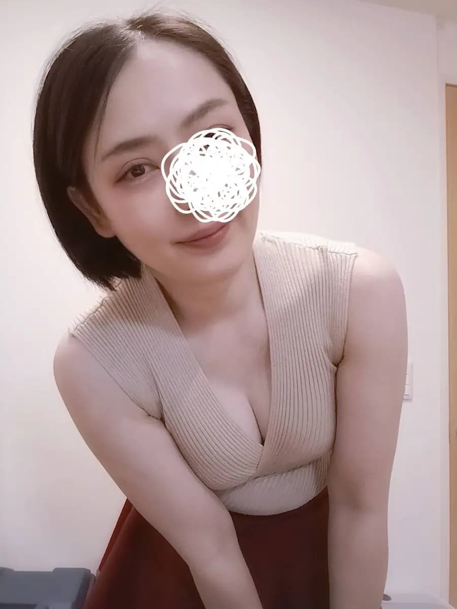 ともかプロフィール｜神奈川 相模原 熟女メンズエステ『熟プレミアム 相模原店・相模大野店』