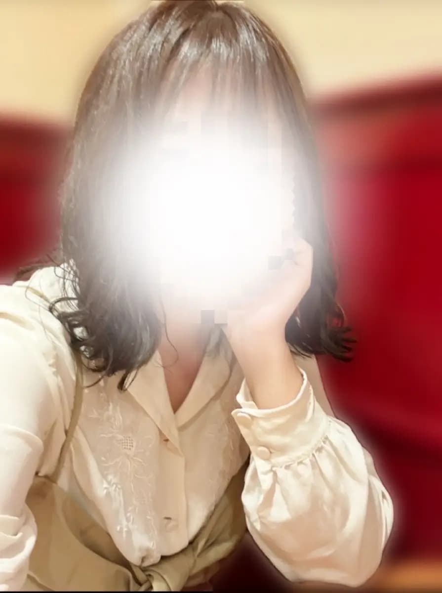 蒼井プロフィール｜福岡県 福岡市 博多区 メンズエステ『Mrs．premium』