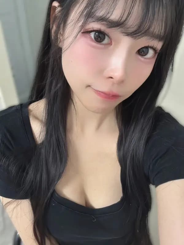ぽめさんのプロフィール｜完全個室プライベートサロン。門前仲町のメンズエステ愛好家から愛されております。メンエス初心者男性や、メンエス通からも支持を受けてます。リラックスと癒しの空間を提供。｜ゴッド・ブレス《GOD  BLESS》東京・門前仲町メンズエステ店
