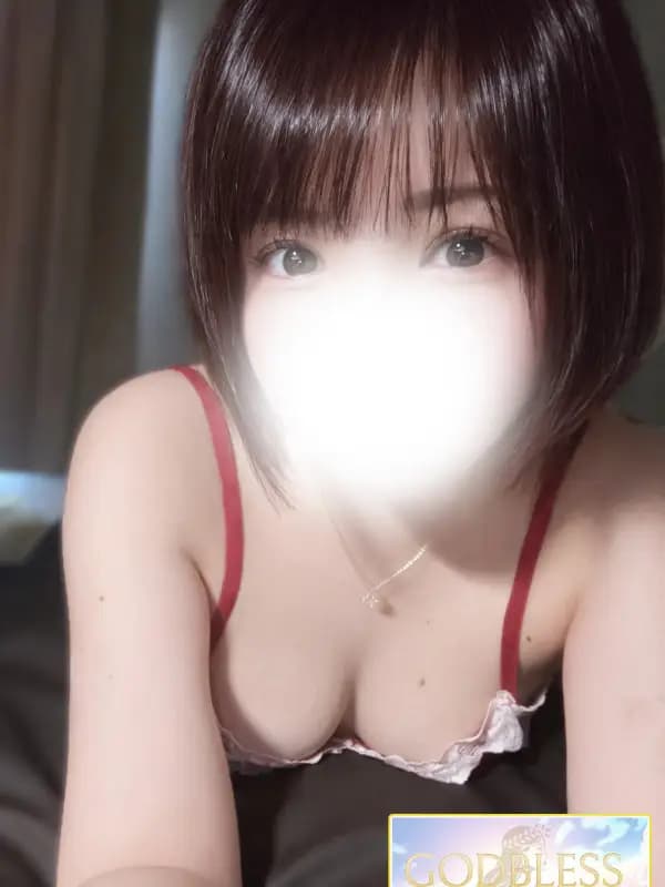 リカさんのプロフィール｜完全個室プライベートサロン。門前仲町のメンズエステ愛好家から愛されております。メンエス初心者男性や、メンエス通からも支持を受けてます。リラックスと癒しの空間を提供。｜ゴッド・ブレス《GOD  BLESS》東京・門前仲町メンズエステ店