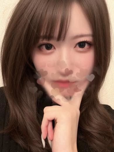 船橋メンズエステ フィオラ～Fiora～｜四つん這い専門の癒しサロン | 夏目　れい プロフィール