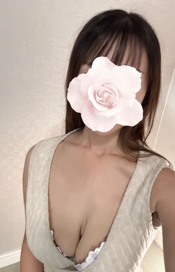 愛衣♣︎あい プロフィール｜岐阜メンズエステ 『ミセス ローズ』 Mrs.Rose　岐阜駅すぐのメンエスでリラクゼーションを