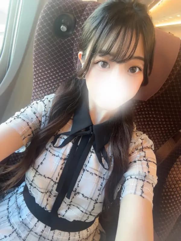 ももな