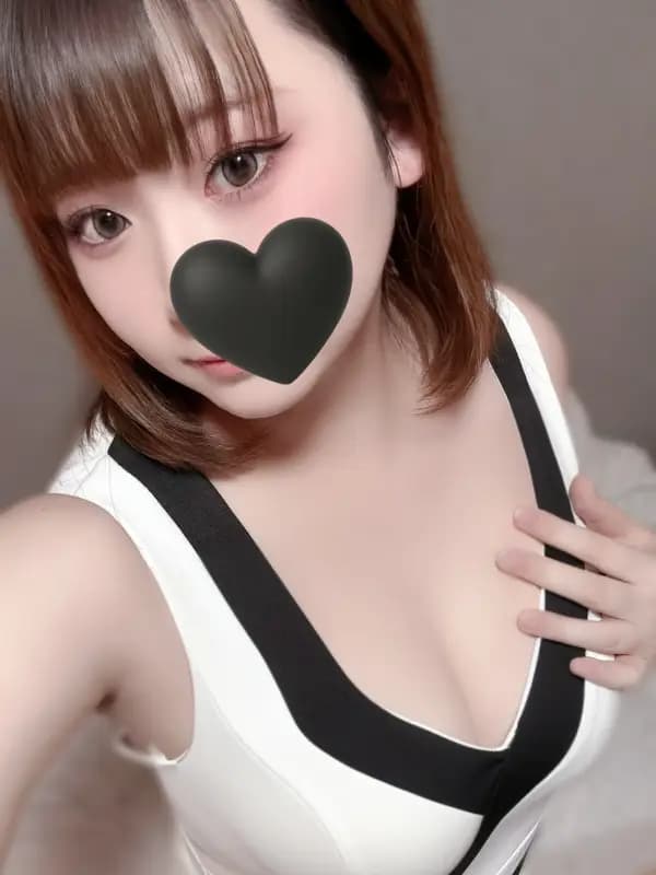 岬りあさんのプロフィール|めんくら | 北千住メンエス | かわいい女の子と過ごす、誰にも邪魔されないリラックスタイム♪|北千住メンズエステ めんくら