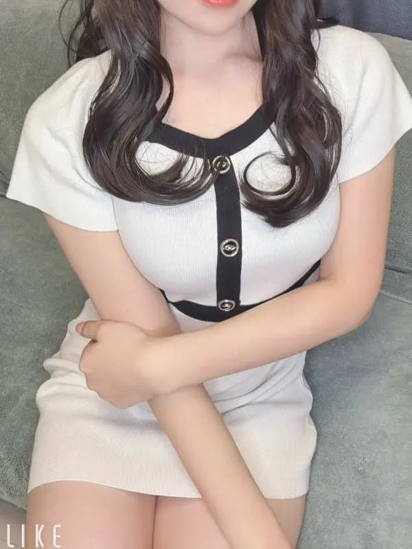 香坂あいなさんのプロフィール｜めんくら | 北千住メンエス | かわいい女の子と過ごす、誰にも邪魔されないリラックスタイム♪｜北千住メンズエステ めんくら