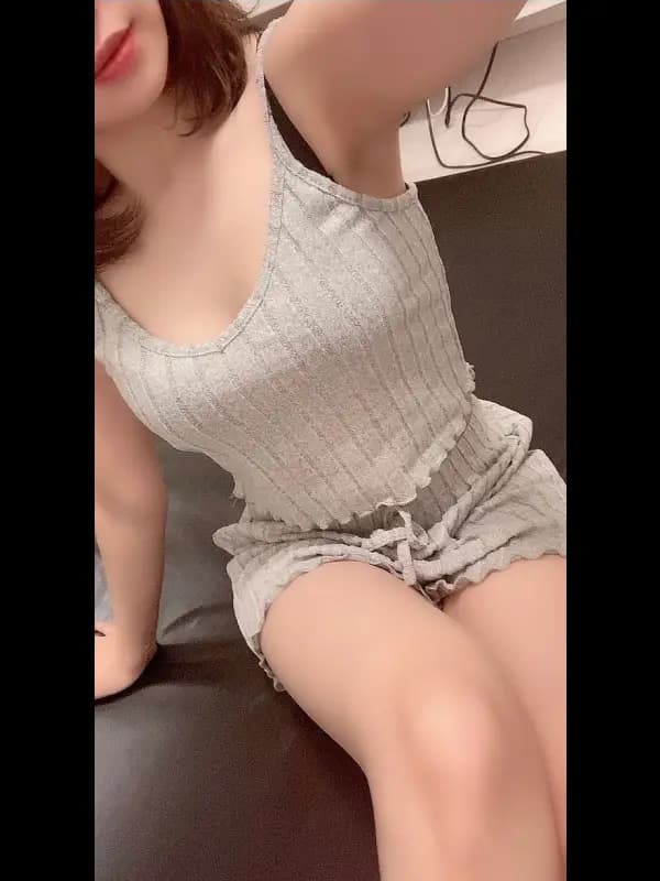 香坂あいなさんのプロフィール｜めんくら | 北千住メンエス | かわいい女の子と過ごす、誰にも邪魔されないリラックスタイム♪｜北千住メンズエステ めんくら