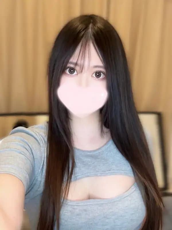 花山かおるさんのプロフィール|めんくら | 北千住メンエス | かわいい女の子と過ごす、誰にも邪魔されないリラックスタイム♪|北千住メンズエステ めんくら